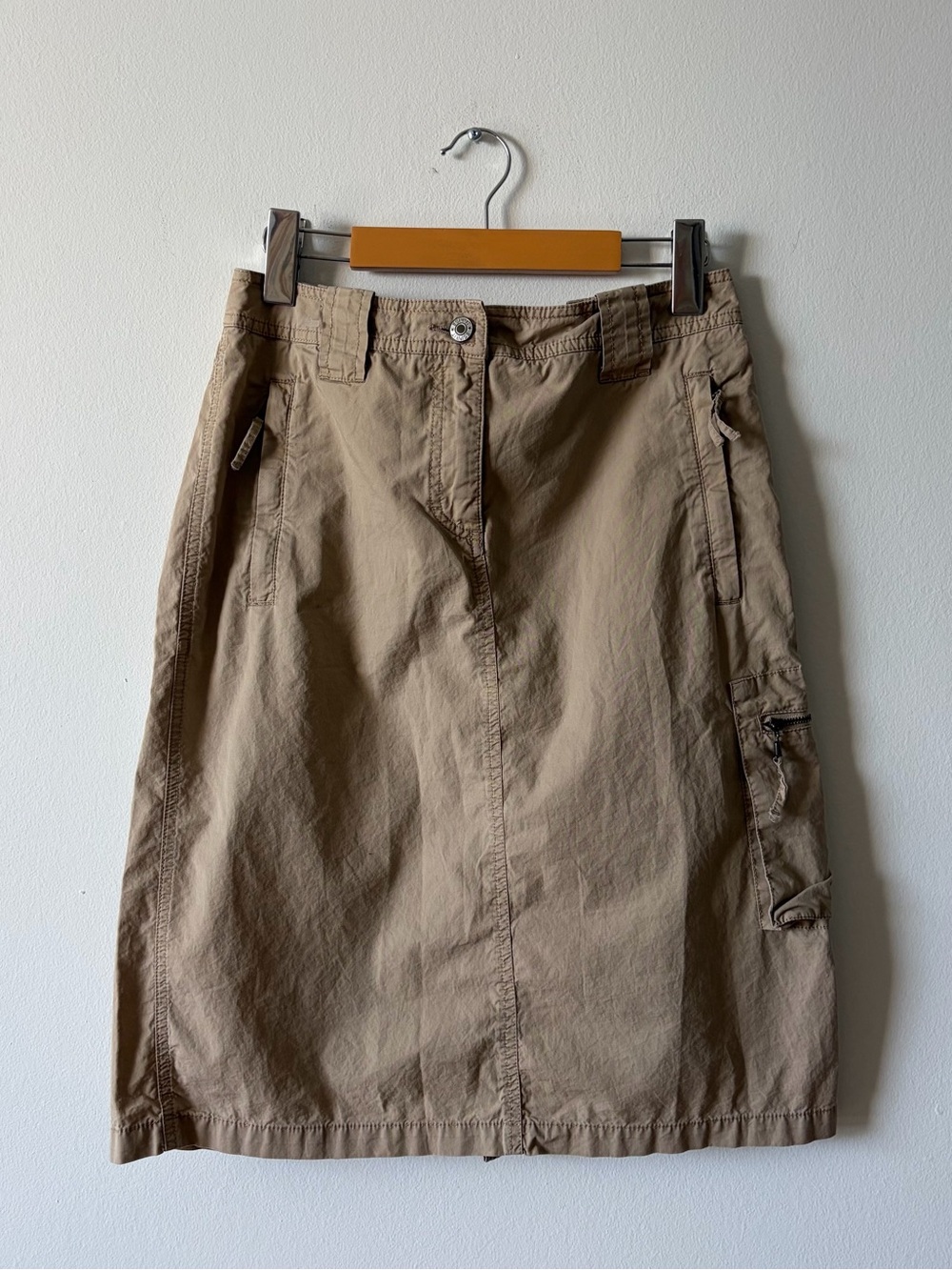 Vintage Esprit tan cargo skirt with pockets
